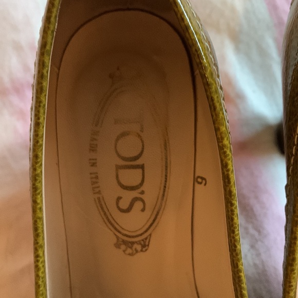Tod’s green stacked heels. Size 6 - Picture 6 of 8